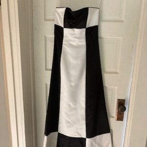 Jessica McClintock formal dress - size 2